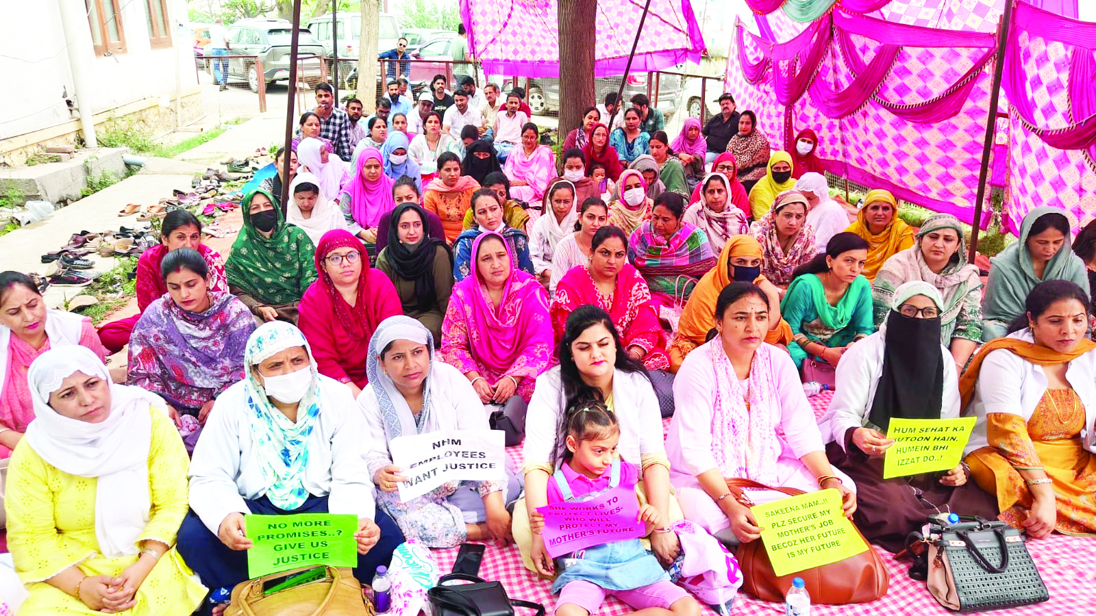 NHM employees ongoing strike enters 7th Day across Jammu & Kashmir