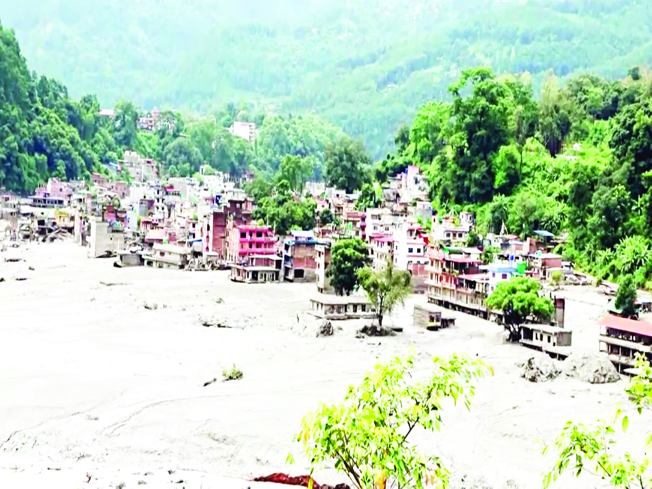 Death toll from Nepal flash floods rises to 1,127: Police