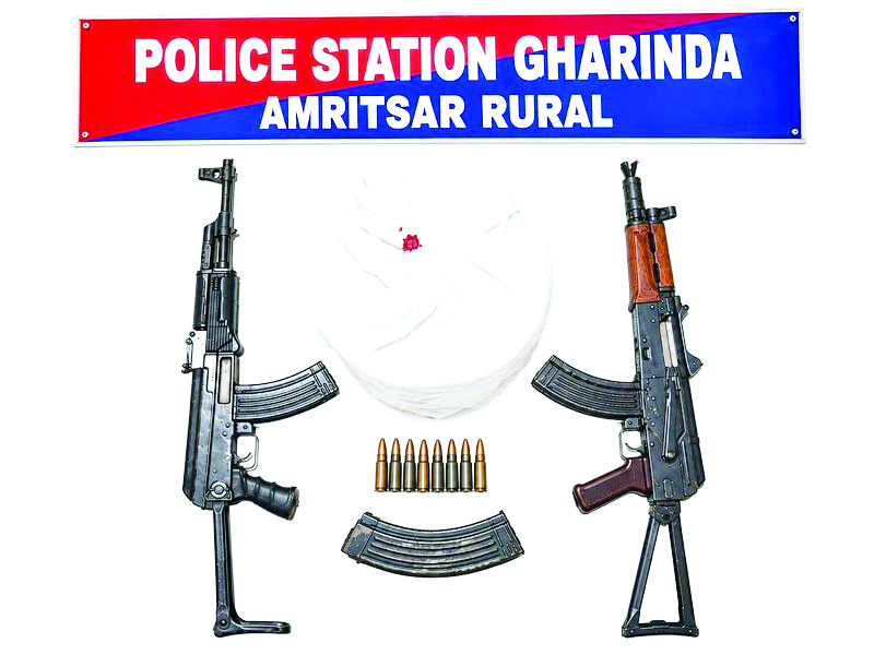 Three Arrested With 2 AK-47, 10 Kg Heroin In Punjab’s Amritsar Three Arrested With 2 AK-47, 10 Kg Heroin In Punjab’s Amritsar