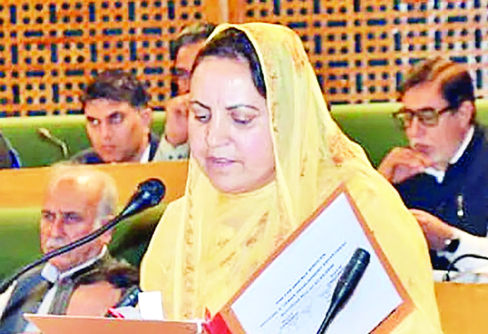 Sakeena Itoo recalls BJP leaders’ support for 1996 autonomy resolution Sakeena Itoo recalls BJP leaders’ support for 1996 autonomy resolution
