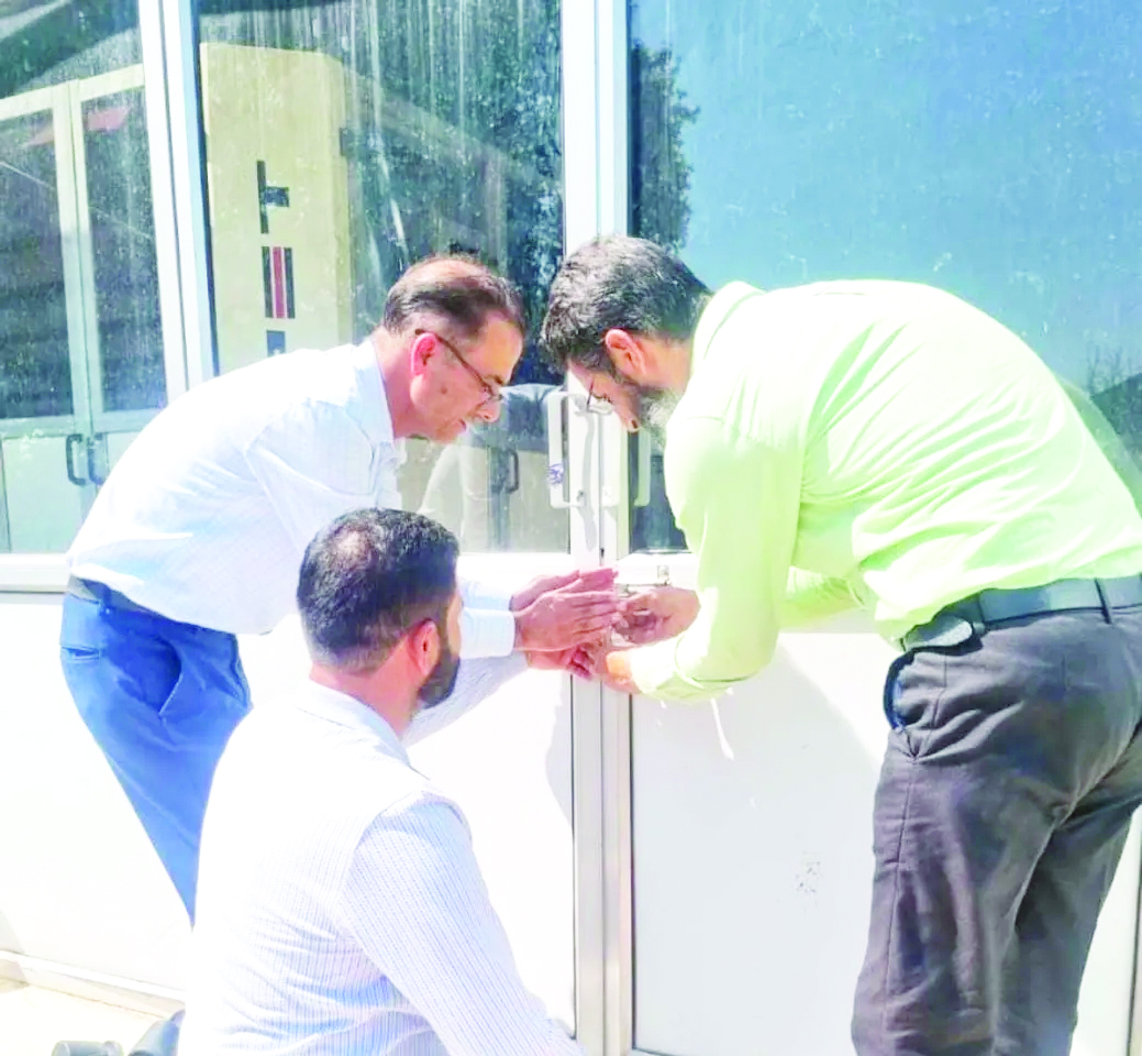 FDA seals unlicensed ‘Icy Wave’ Water Plant in Pulwama