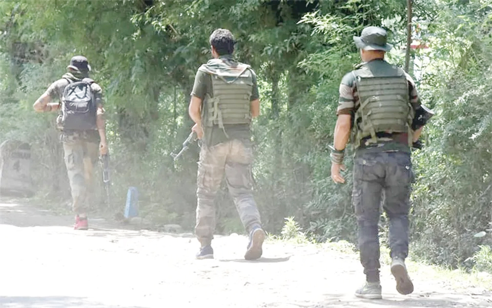 2 Terrorists killed as encounter underway in Udhampur: Army 2 Terrorists killed as encounter underway in Udhampur: Army