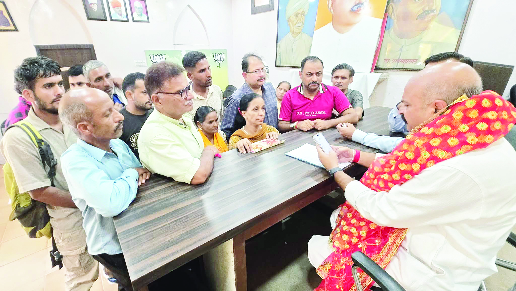 Yudhvir Sethi holds weekly Janta Darbar, assures prompt redressal of public grievances