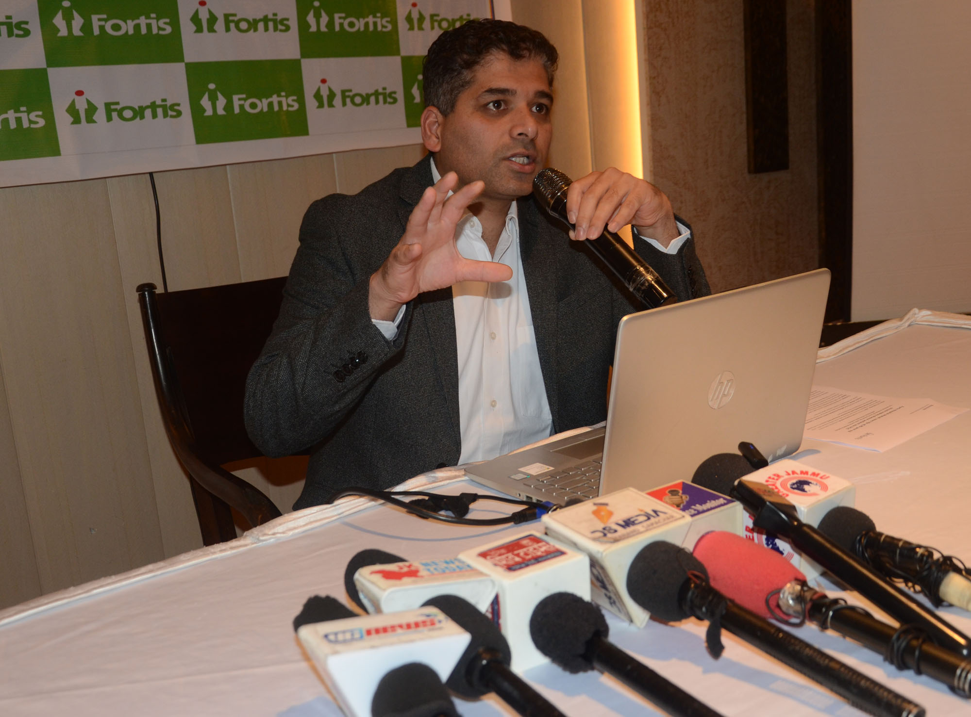 Fortis Mohali saves 80-year-old CKD Patient through Ultra-Low Contrast Angioplasty