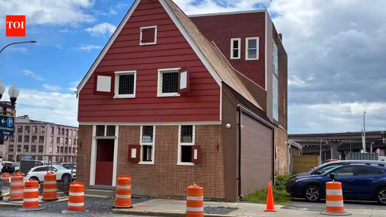 A New York house built in 1728 was hidden inside later storefronts and saved from demolition in 2013; after a 13-year, million restoration, Albany’s oldest building has reopened to the public A New York house built in 1728 was hidden inside later storefronts and saved from demolition in 2013; after a 13-year, million restoration, Albany’s oldest building has reopened to the public