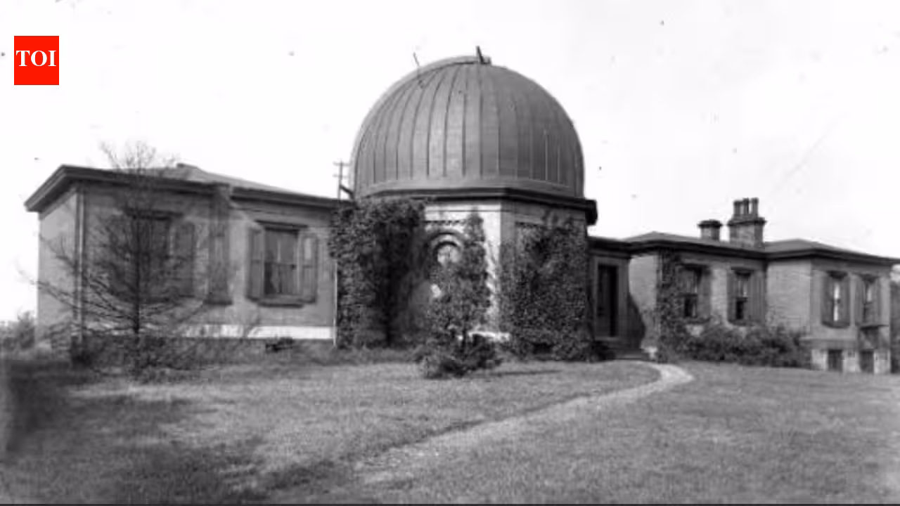 In 1930, a Pittsburgh plumber built a tiny aluminium observatory in his backyard for a homemade telescope; its unusual dome became a prototype for observatory designs and later helped bring him face to face with Einstein