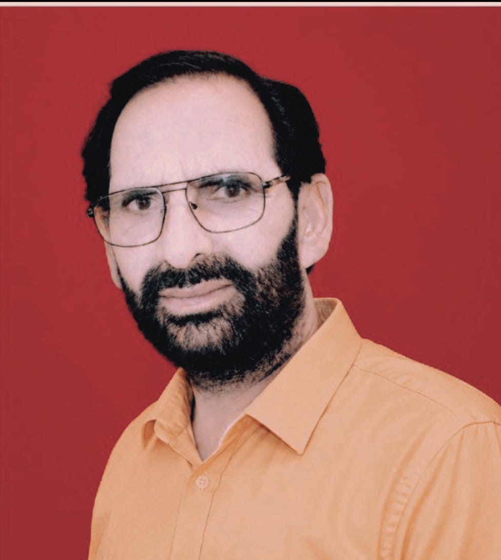 Ajeet Bhagat seeks ground-level verification of job card payments, material supplies in Chenab Valley