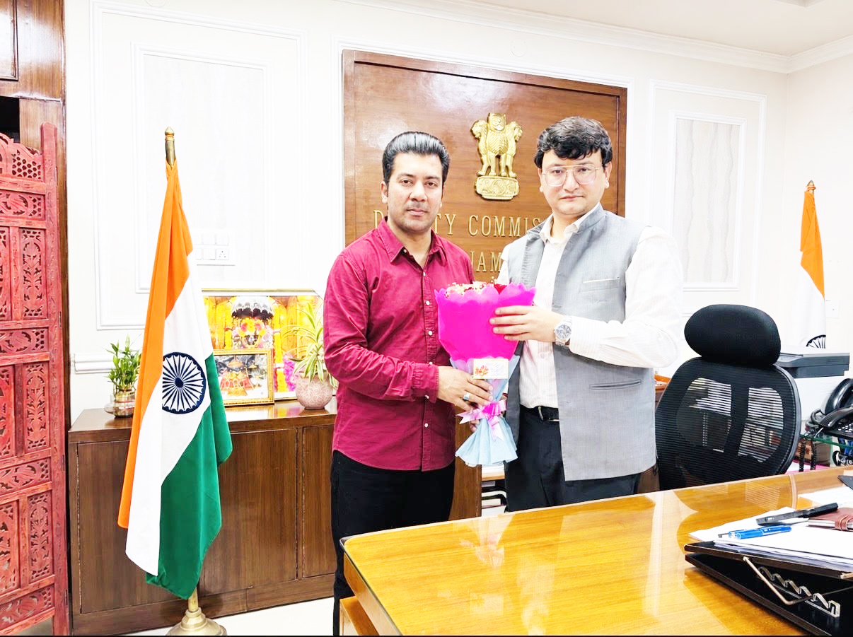 Abhinav Anand Meets Deputy Commissioner Minga Sherpa IAS, Extends Best Wishes