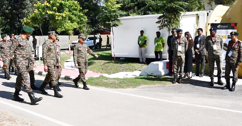 Northern Army Commander visits Medtech Conclave in Jammu; Briefed on Modern Healthcare
