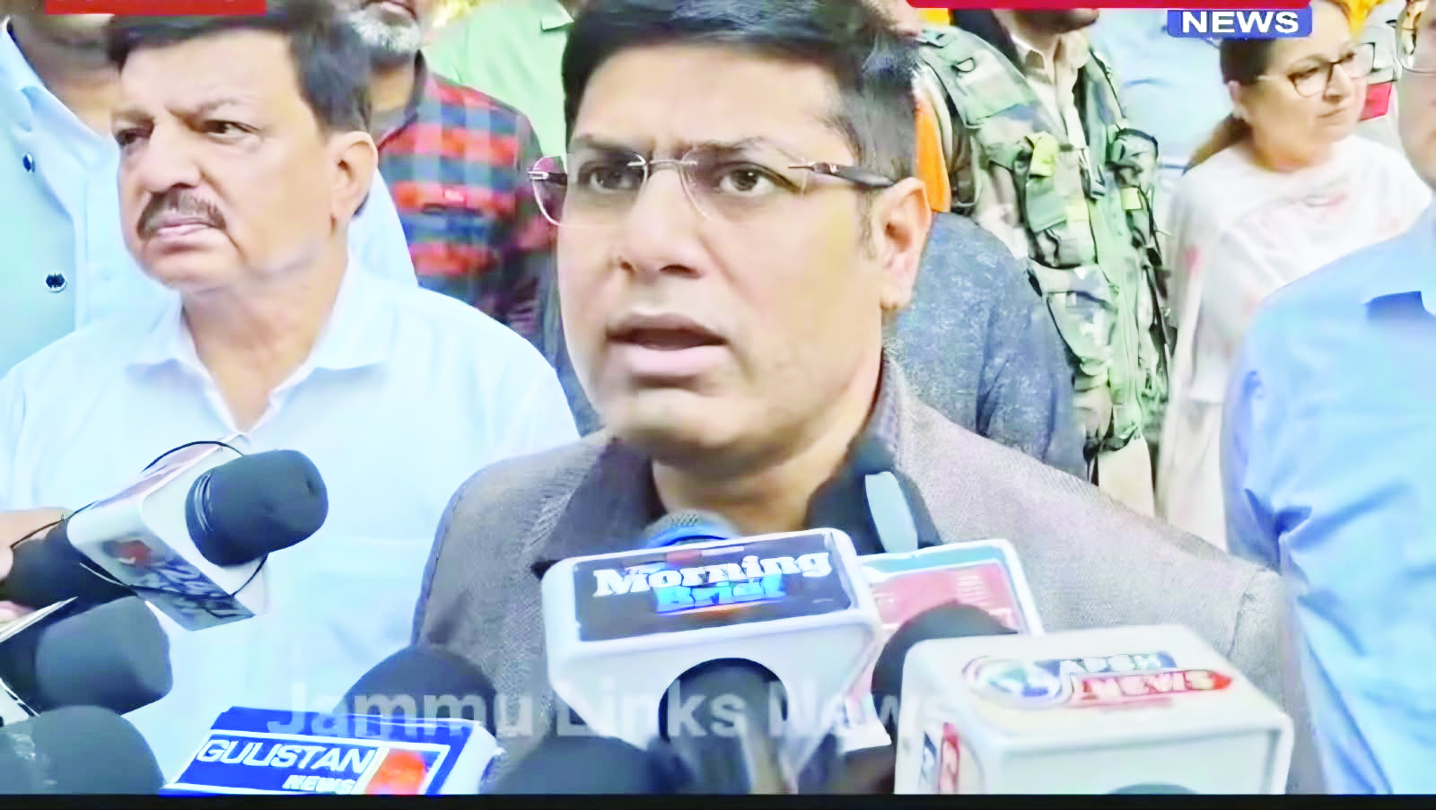 Arun Gupta seeks immediate relief for traders affected by fire at Shiv Market