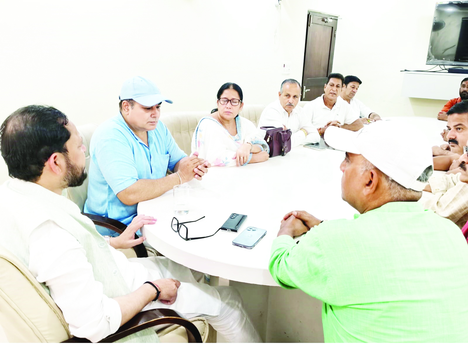 BJP OBC Morcha reviews preparations for Seva Jyoti Yatra