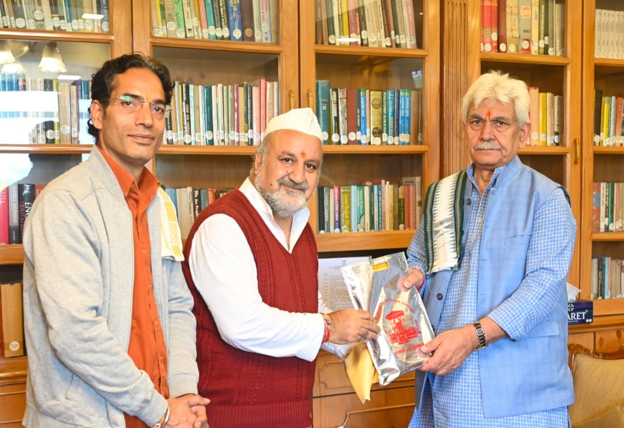 Chairman Save Sharda Committee calls on LG