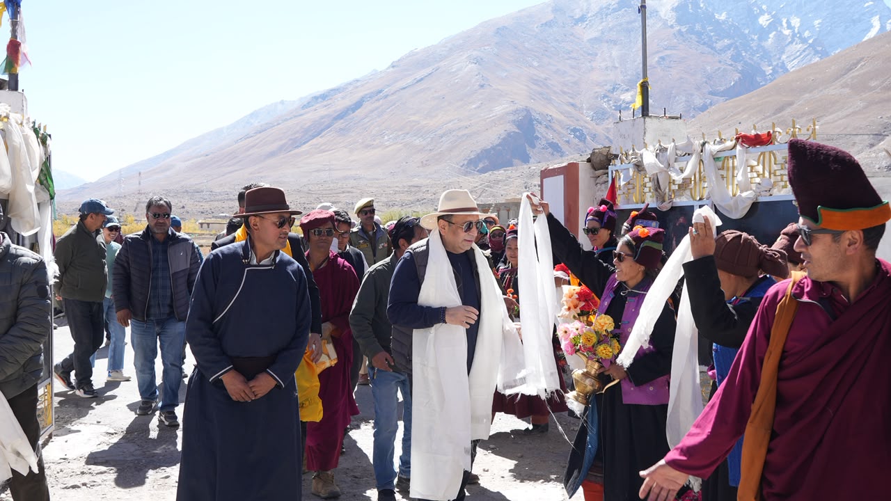 Chief Secretary Kundra begins two-day Zanskar visit to review developmental works
