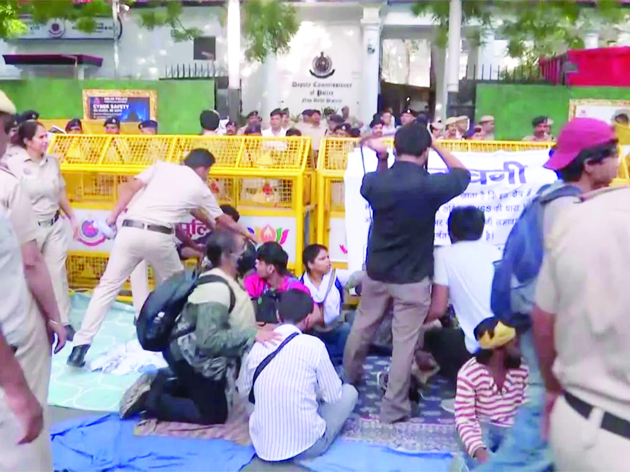 Delhi Police detain protesters over demonstration against alleged sexual misconduct of three women journalists