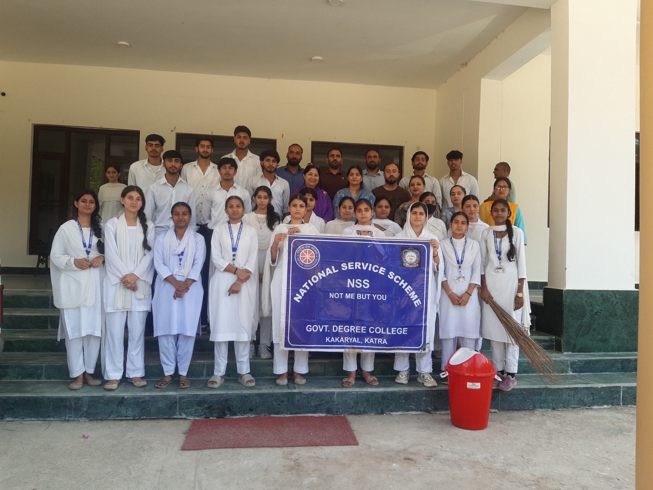 GDC Katra organises cleanliness drive on Gandhi Jayanti