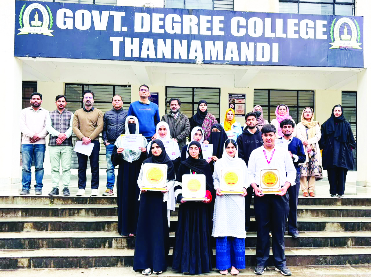 GDC Thannamandi students bring laurels at Zonal Display Your Talent Competition