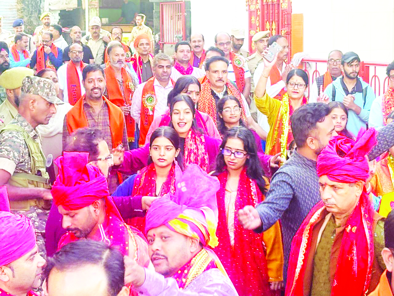 Grand Prabhat Pheri marks Eighth Navratra in Katra