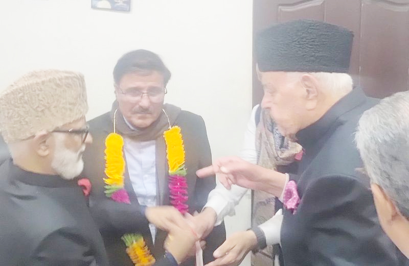 Farooq Abdullah reaches out to Mubarak Gul after Cabinet Snub, Appoints him NC General Secretary
