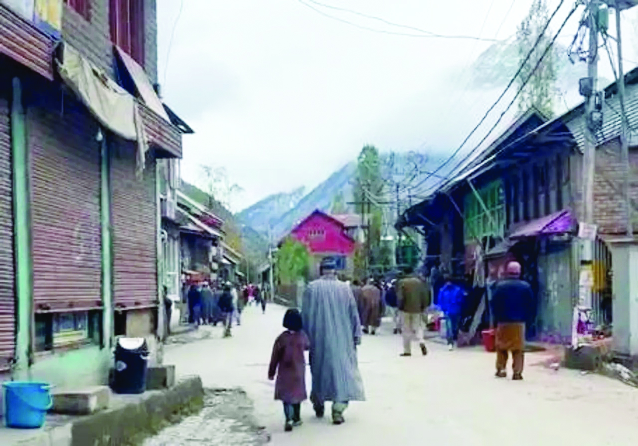 Gurez markets shut over death of Pregnant Woman, Baby