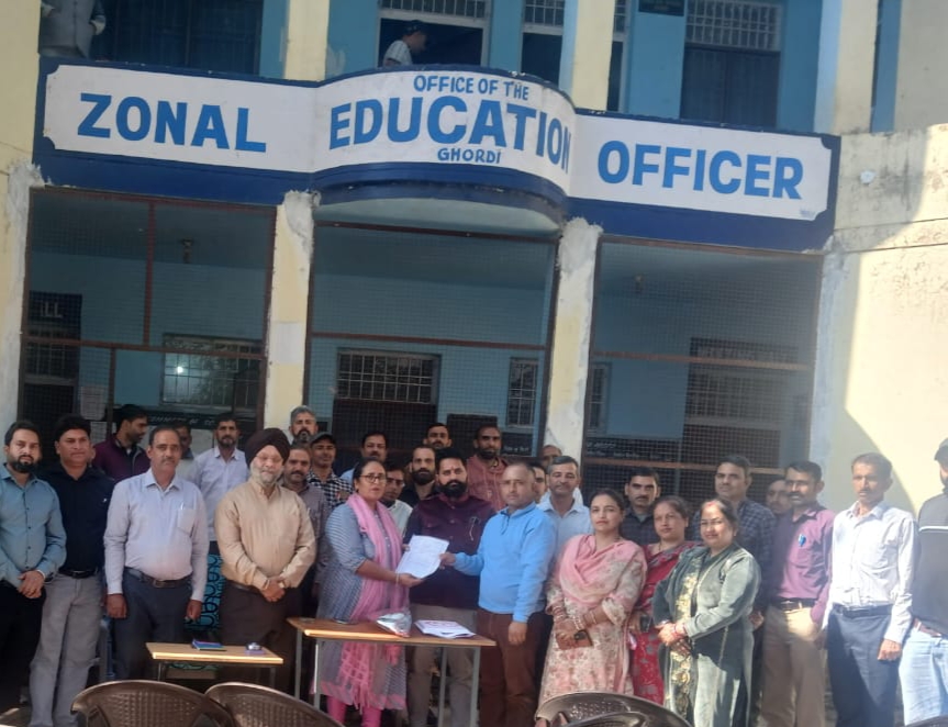 JKTJAC Zone Ghordi welcomes ZEO, raises key issues concerning teaching community JKTJAC Zone Ghordi welcomes ZEO, raises key issues concerning teaching community