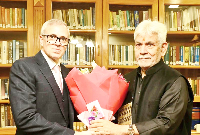 J-K CM Abdullah Calls On LG Manoj Sinha