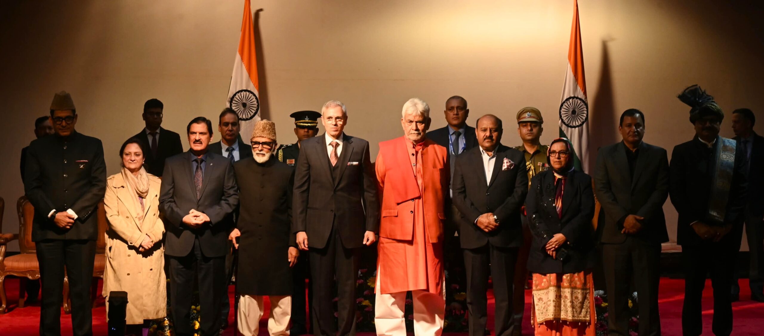 LG Sinha administers Oath to four newly inducted Ministers in J&K Cabinet LG Sinha administers Oath to four newly inducted Ministers in J&K Cabinet
