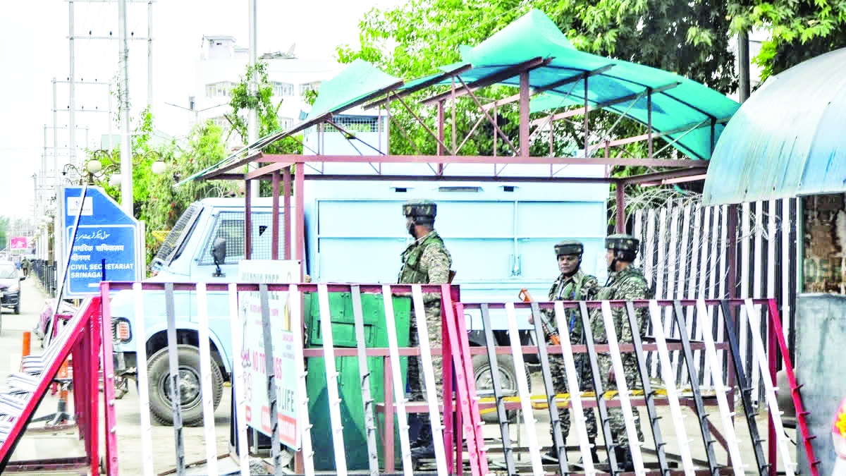 Jammu spruced up for Govt’s return; Two-Day NH-44 curbs for employees’ convoy