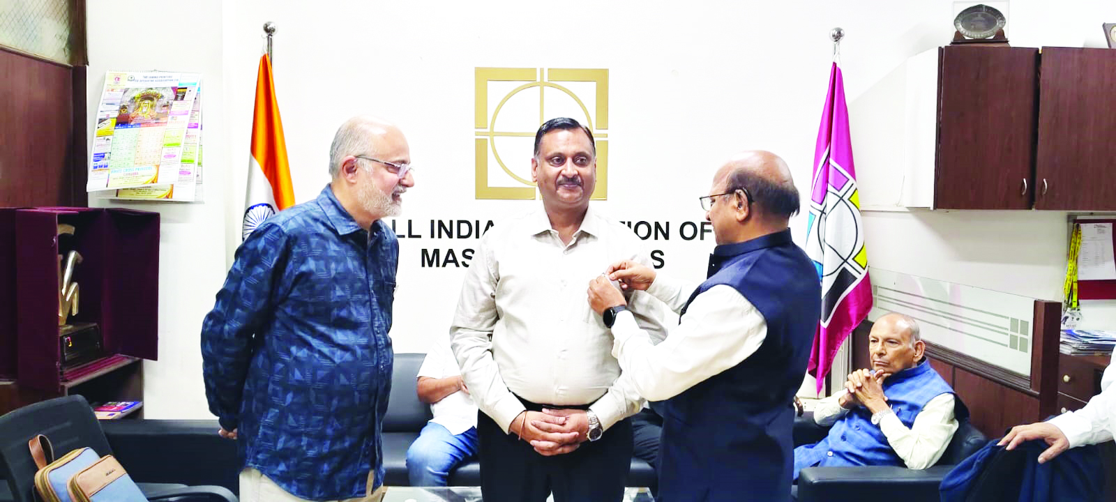 Rahul Mahajan takes charge as treasurer of AIFMP