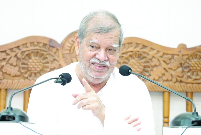 Sadguru Madhuparamhans Ji Maharaj delivers spiritual discourse at Ranjri