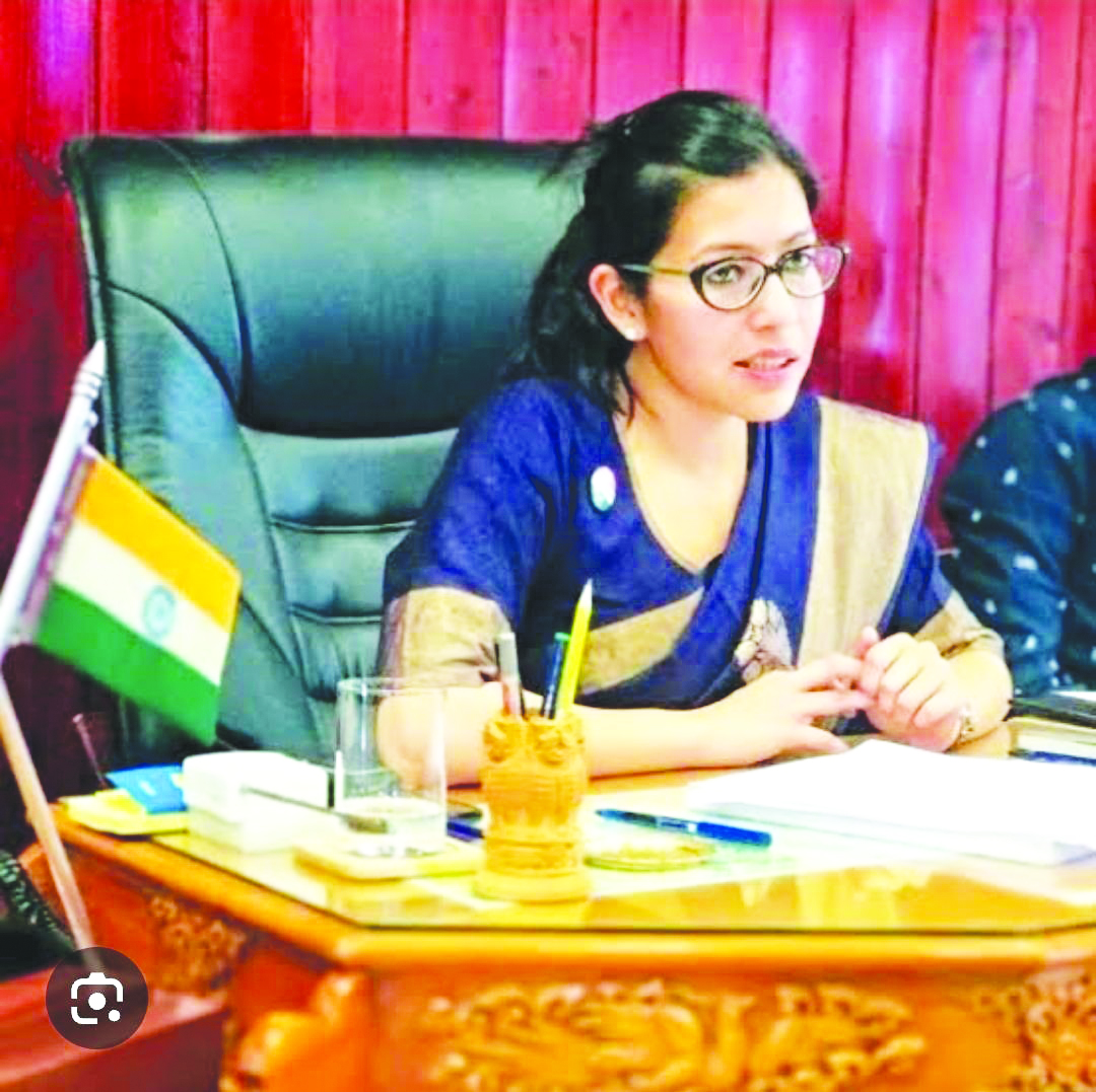 Secretary Tourism reviews facilities at RSGC Srinagar
