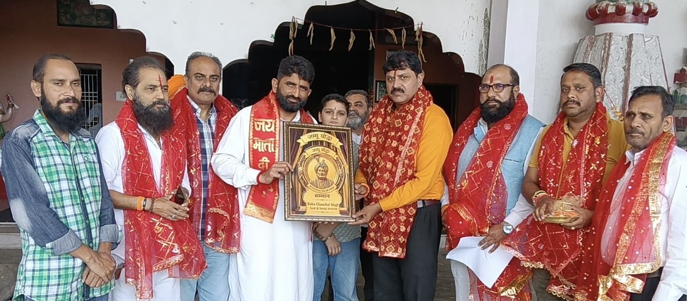 Shiv Sena (UBT) demands government holidays on Ashtami, Navami
