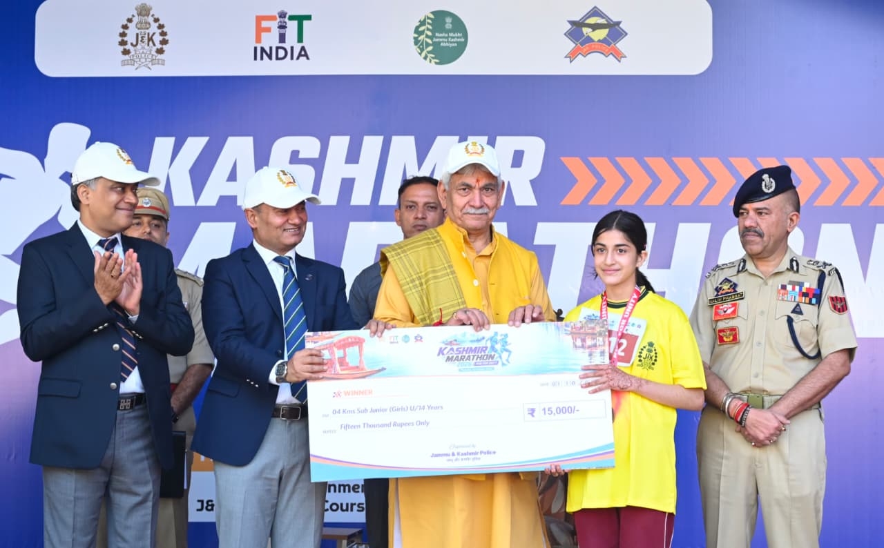 LG addresses closing ceremony of J&K Police’s Kashmir Marathon- Run for Unity LG addresses closing ceremony of J&K Police’s Kashmir Marathon- Run for Unity