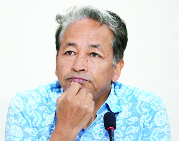Protest against Liquor Policy in Ladakh suspended after Govt agrees to all demands: Wangchuk
